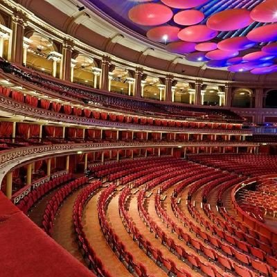 Primrose 3月13日 パリ オペラ座バレエ団の 赤と黒 スタンダール原作 を放送してくれる やったー これ観たかった ヴェルディの リゴレット もある 約40年前の収録でパヴァロッティ グルベローヴァ出演 T Co Afecibbk1u Twitter