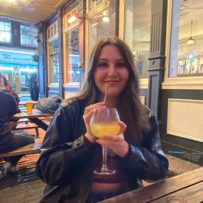 FrancescaIucci's profile picture. she/her