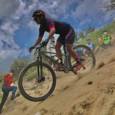 Lucas Lima de oliveira❤❤🚴🚴🏻♀🚴🏻♀🐱