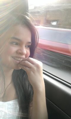 _Giislenee's profile picture. 