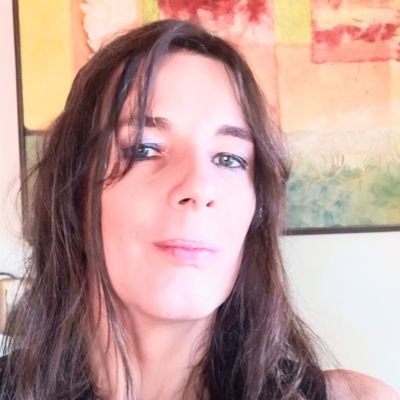 mikaellatheone's profile picture. En tiempos de crisis hay que ... 
sororidad