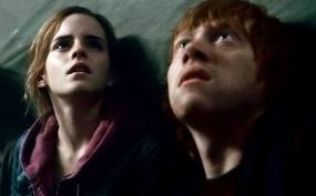 RonBWeasley_'s profile picture. Bloody hell.