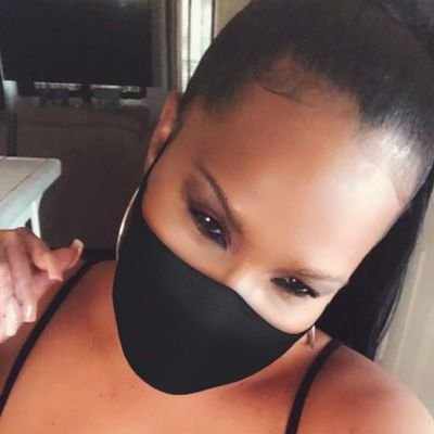 MsLowe_67's profile picture. Living Life Loving What I Do!!