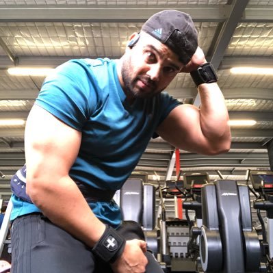 fbi_avi's profile picture. We live once only🙏