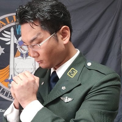 高射な元自衛業今はぽっぽや突放ができる程度の能力
愛車はMTのサクシードをシバいてます、あと2輪はYB-1
帝都戦略研究会会員
âge、マブラヴ、ストウィやガルパンなどが好き
東独軍装おじさんで(制服寄り)マブラヴなどのコスプレもします
フィルムカメラ ペンタキシアン予備軍
デレ拓海P
東独軍/昭和平成自衛隊/解放軍