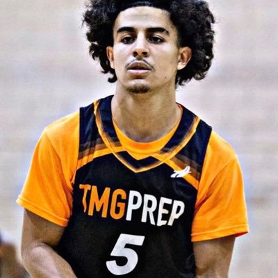 BBALL PLAYER 𝟱’𝟭𝟬 145 LBS POINT GUARD @TMGprep Class of 2022  mbaba78300@gmail.com