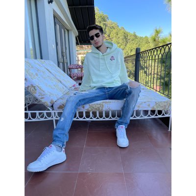 mehraaryann's profile picture. Nobody knows