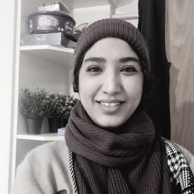 نِکْتٌـبً نِکْتٌـبً ﻷنِ آلَحًيآةّ أرغُمًتٌـنِآ عٌلَﮯ ذِلَکْ !!