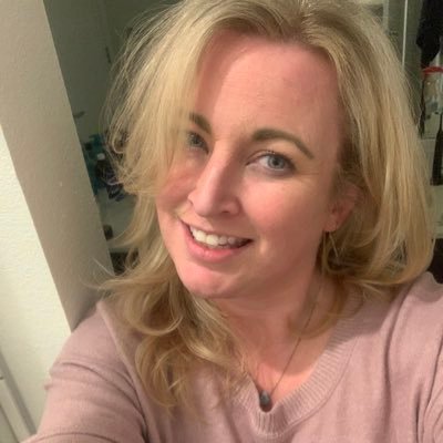 MountsStephanie's profile picture. 