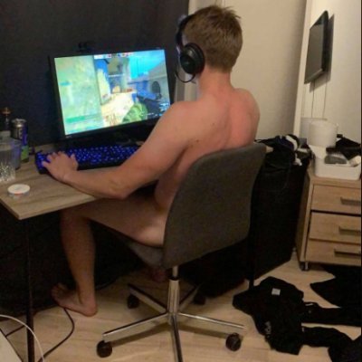 professional entry and chat writer @ https://t.co/YHYTYkvgQ6
#faceitfiat
