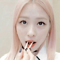 RJ (@mryujln) 's Twitter Profile