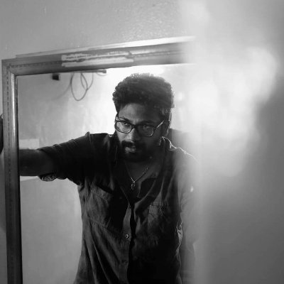 Movies, cricket and football addict :) fanatic of raja sir, Manchester united | Chennaiyin FC and CSK :)