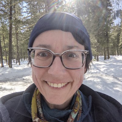 rebeca_potasnik's profile picture.