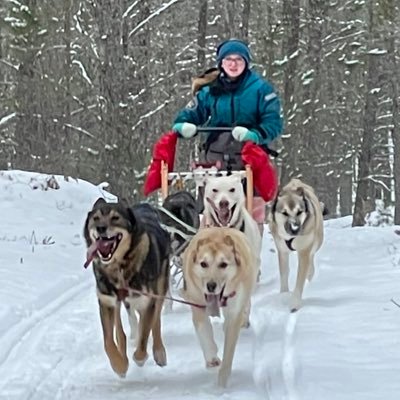 Jr. Dogsled Musher that resides in Dundee, Mi with a  training kennel in Grand Marais, Michigan