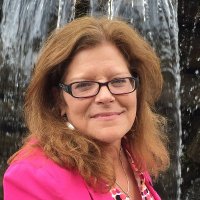 Deb Henson, ReVolved Realty (@debcandoitnow) 's Twitter Profile
