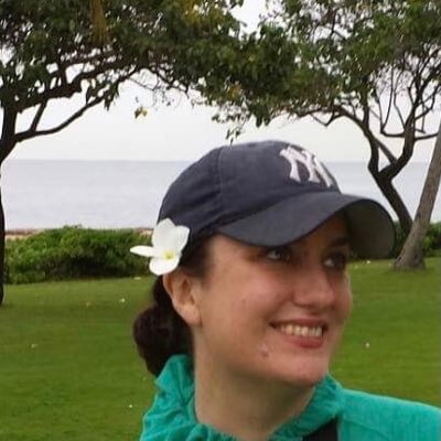 Elena25109375's profile picture. 