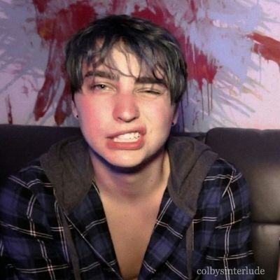 I'm a massive simp for colby brock
! STREAM SKIN !
she/her
@colbybrock