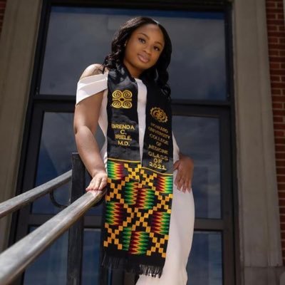 Health and Wellness 🩺🧘🏾♀️🚴🏾♀️ UTSA to Howard University COM🏥 Cooking/Chefing🥘🥗🍳Cultural 🇳🇬❤️Anesthesiology⚕️IG: @beerrybb #MedTwitter