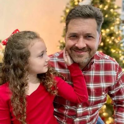 •ConstitutionalConservative 🇺🇸 •@SenShaneJettOK •OBU •NavyIntelVet•ᏣᎳᎩCherokee @AnaJett🇧🇷Husband •Daddy3girls❤️•BornAgain ن https://t.co/ABpTtZQcKE