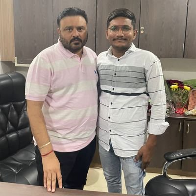BhavikRohit4's profile picture. Sarkar⚜️LLb📖⚖️ Chairman, Ahmedabad NSUI Social Media 🚨 President, Viratnagar Ward NSUI🚨 🚨, સામાજિક કાર્યકર્તા