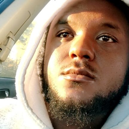 Emmanuel8422455's profile picture. 