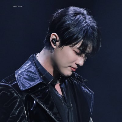 TheSkylines_'s profile picture. 🎁1990년생 🇰🇷 H.O.T. , TVXQ! , SJ , Nu’est, TBZ 🇨🇳 UNIQ (조승연,王一博）, 林彦俊 (9%)， 刘雨昕 ， 余景天