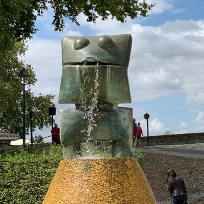 booyaka89's profile picture. Passionné des nouvelles tendances de développement et de management