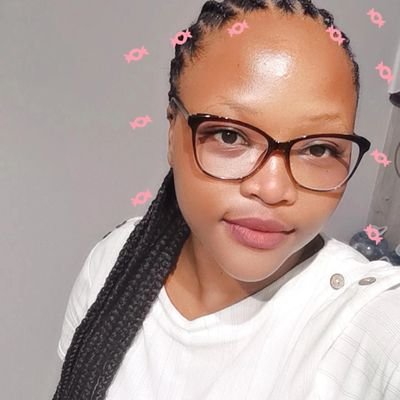 I’m just a girl 🌸🥹