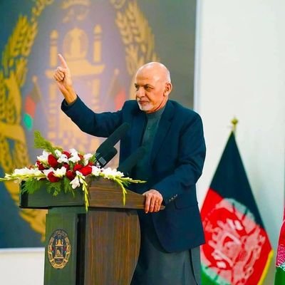 ما ته په ژوند کې دوه شیان مهم دي. اول: مور. دوهم: وطن
