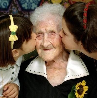 litadeensenada's profile picture. Una vez el General me guiñó el ojo
Oh, such a man