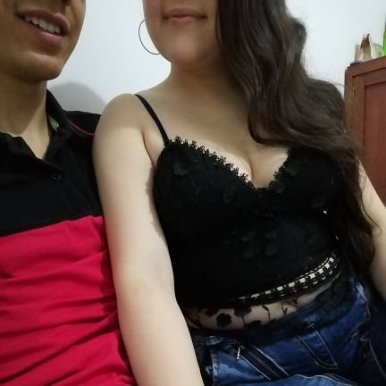 Somos pareja joven de Armenia con ganas de experimentar, nos gusta el exhibiciónismo