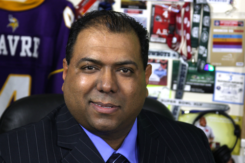 SteMiranda's profile picture. Husband to a great wife, father to 2 awesome daughters, aspiring author, Real Estate Syndicator, amateur astronomer & crypto enthusiast!