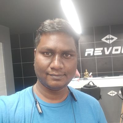 SrDavidkumar's profile picture. 