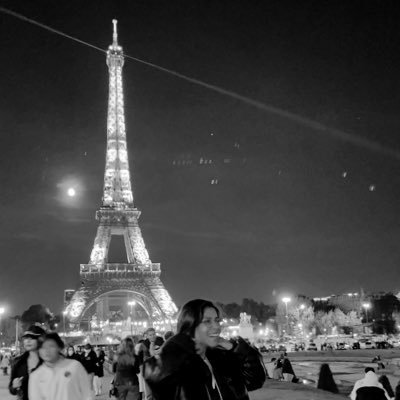 fela2306's profile picture. :):