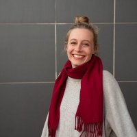 Zoe Holmes (@qzoeholmes) 's Twitter Profile