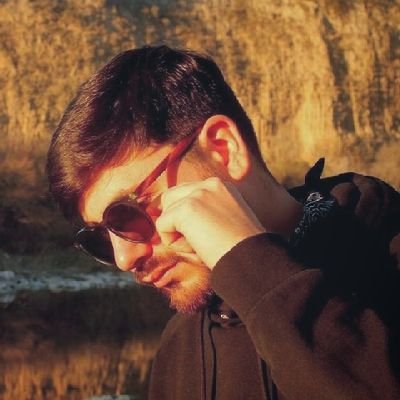 pajaroaguirre_'s profile picture. Marketing, publicidad, innovación, arte, fútbol, cine, Córdoba, memes, felicidad y naturaleza.