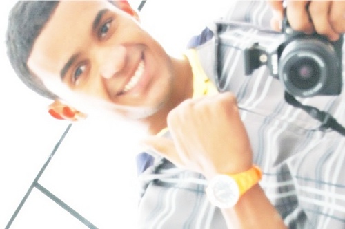 Não que α vidα estejα αssim tão boα, mαs o sorriso αjudα α melhorαr  ♫

http://t.co/OajZtlEZ

xD