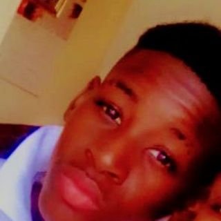 booi_itss's profile picture. Life an't easy we need 2 push😭💔