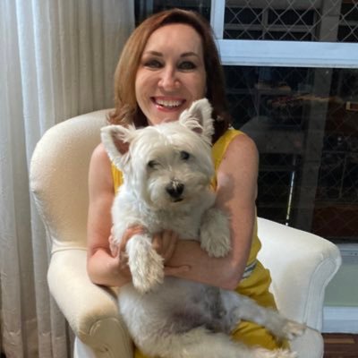 Brazilian Ambassador in South Korea. Proud mom of Donner. Dog lover. Manezinha de coração.