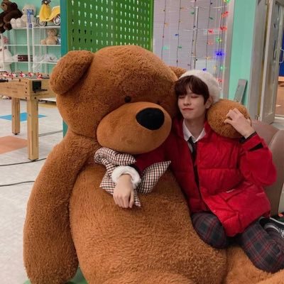 stay_sunchan's profile picture. スンミンに心を奪われた大人STAY🐶🔰
小心者ですがたくさんのSTAYさんと繋がりたい🍪
気軽に話しかけてもらえたら嬉しいです🙇‍♀️