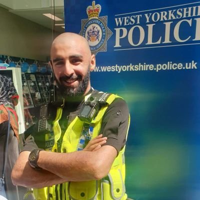 Acting Senior Section Officer for @WYP_BDSpecials l Feed for not reporting crime. Please call 101 or 999 in emergency.