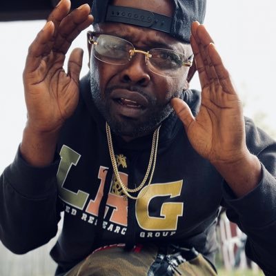 InnKroudZola's profile picture. #InnKroud