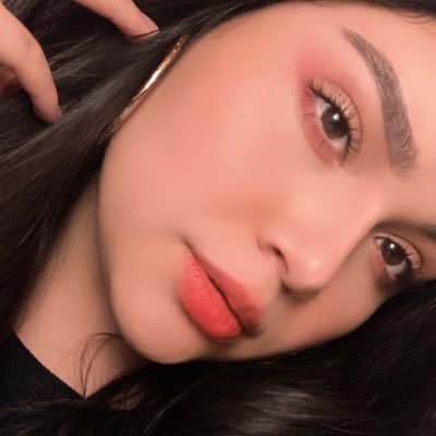 Dary_Grcia's profile picture. It's not over until I win. 💜Army💜