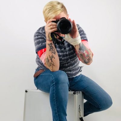 idiotbosco's profile picture. I’m not going to change the world, but I’m sure gonna leave a scar!