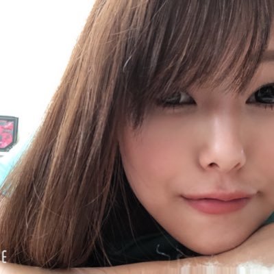東京にて2児のシングル不動産屋🏡→北海道酪農5代目の奥さん9年目💍*⋆👧19歳.👦15歳.👧🏻3歳.👶🏻1歳.牧場経理&外で事務の仕事.🐄旦那の惚気(釣りモービル).機械.牛.子供のつぶやき多め.口と性格は悪い顔は良い🧡笑← フォロー絡みはお気軽に🙌💘