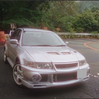 車好きな人、友達なれたら嬉しいです🤗
スイスポ(zc32s)→ランエボ6(cp9a)
無言フォロー失礼します🙏💦