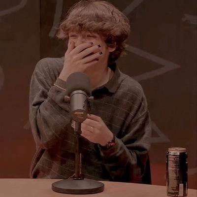 Azh_DeeLine's profile picture. No hay nada que ver aquí.