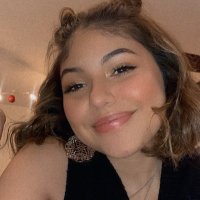 lina :) (@nniiicolinee) 's Twitter Profile