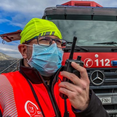 Técnico en Emergencias Sanitarias en la C. de Madrid | Interesado en Social Media | Radioaficionado y Radioadicto | 28T3.11 | #EA4ETJpodcast