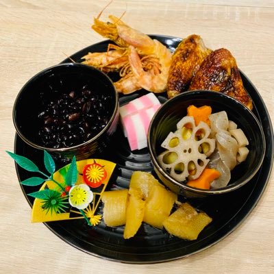 Japanese Mama with 2 kids(2017 OCT👦 2020 SEP👧) living in Germany 🇩🇪 Sharing Informationen how to cook Japanese food at home 🍢🍣🍛🍝🍜🍥🍤🍙🍚🍘🍰🍵